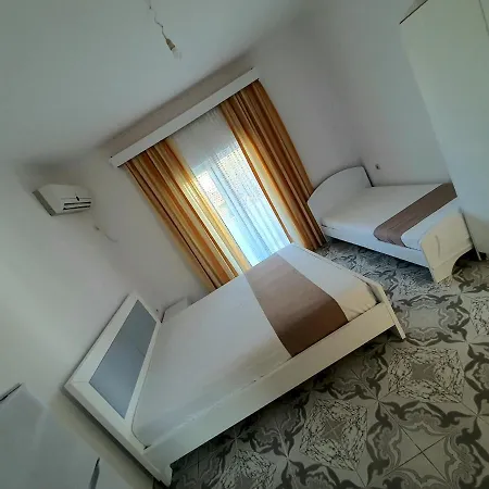 S.e.a. Penzion Ksamil